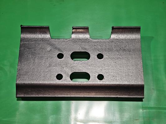 E312、EX120、PC120 Шаг трака с тремя грунтозацепами