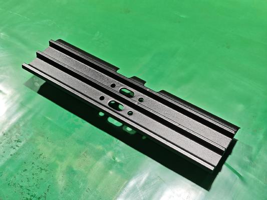 SK120,312,E120B/700/8 Траковая башмак с тройным грунтозацепом Шаг 171.5