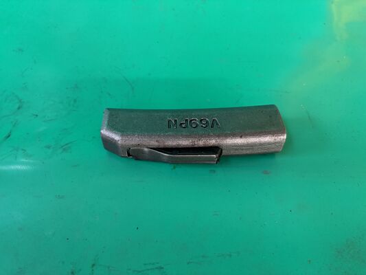 Запасные части для экскаваторов Зубья ковша Аксессуары Стопорный штифт адаптера V69PN