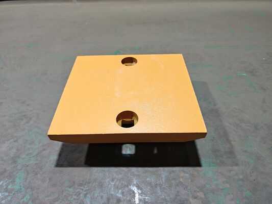 1324715M Котский болт на режущих краях для погрузчика