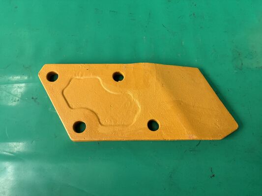 205-70-74180L PC200 Левый боковой нож