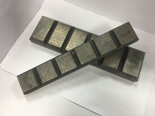 CB65 Изнашиваемая деталь шоколадного блока 240×65×23 мм Компонент инструмента для зацепления с землей 2,5 кг